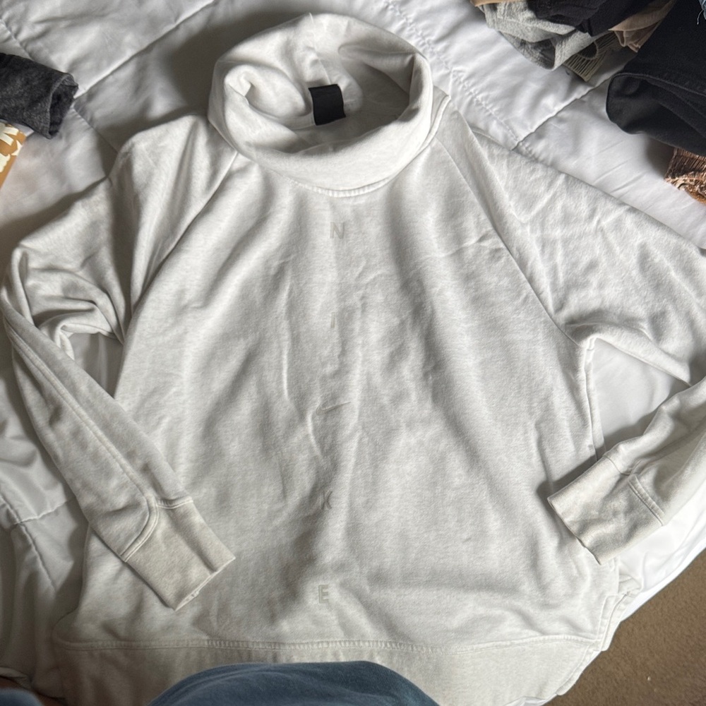 Nike Cream High Neck Pullover